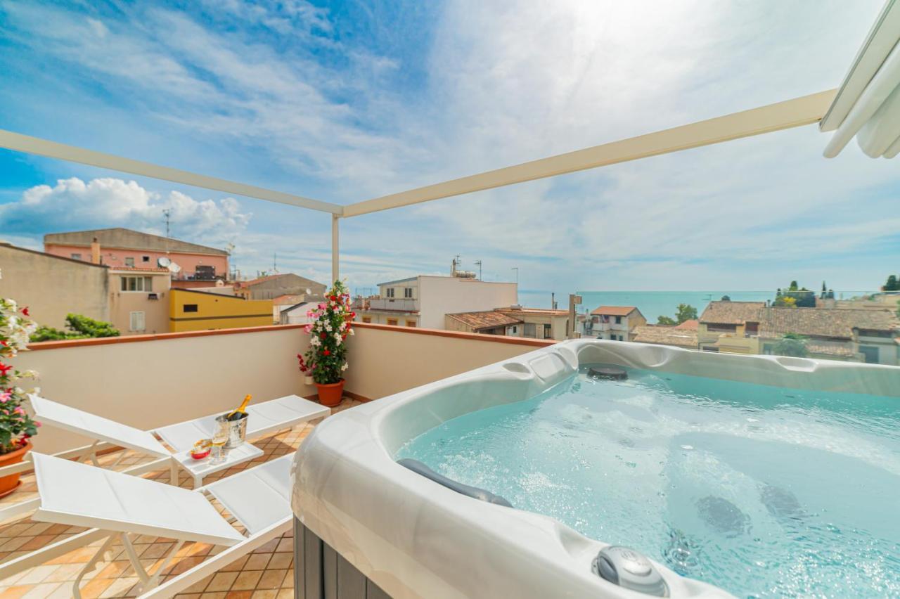 Donna Franca Apartment Taormina Exterior photo